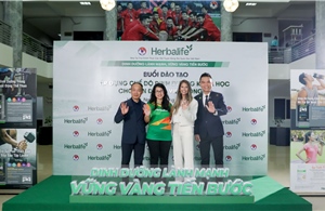 Herbalife và Liên đoàn Bóng đá Việt Nam đào tạo về dinh dưỡng khoa học trong thể thao