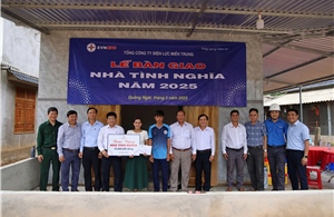 Bàn giao 3 Nhà tình nghĩa do EVNCPC hỗ trợ tại Quảng Ngãi