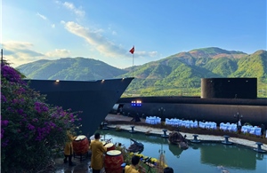 Tàu ngầm trên núi mang trải nghiệm khác biệt du lịch Nha Trang