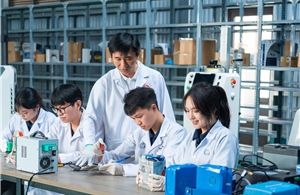Đại học Phenikaa được ghi nhận về năng lực quản trị và tác động xã hội 