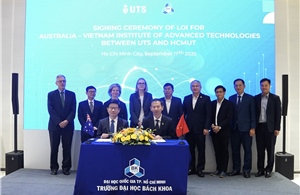 Khai giảng khóa đầu tiên chương trình Liên kết cử nhân kỹ thuật quốc tế HCMUT - UTS