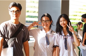 Học sinh TP Hồ Chí Minh được hỗ trợ cấp căn cước trong dịp cao điểm