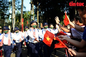 4.742  thanh niên TP Hồ Chí Minh hăng hái lên đường nhập ngũ