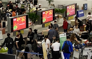 Sân bay Tân Sơn Nhất dự kiến đón 686.718 lượt khách dịp nghỉ lễ 30/4 - 1/5