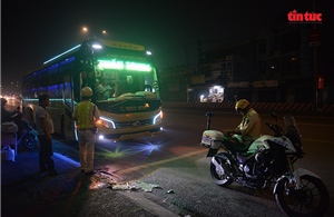 Theo chân CSGT TP Hồ Chí Minh xử lý xe khách vi phạm tại cửa ngõ Tây Bắc