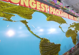 Chupa Chups xác lập kỉ lục &#39;Dây kẹo dẻo dài nhất thế giới&#39;