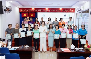 BON Spa trao học bổng nghề, cam kết việc làm cho phụ nữ khó khăn