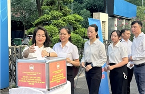 TP Hồ Chí Minh phát động ủng hộ Quỹ Vì biển đảo quê hương