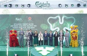 Carlsberg Việt Nam khánh thành nhà máy bia Phú Bài mở rộng