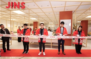 JINS chính thức khai trương cửa hàng đầu tiên tại TTTM Saigon Centre