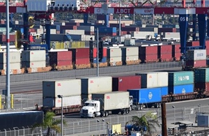 Mỹ thông báo kế hoạch tăng thuế đối với hàng nhập khẩu từ Trung Quốc