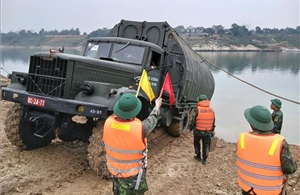 Phú Thọ dự kiến đưa vào sử dụng cầu phao sông Lô từ 6h ngày 16/2