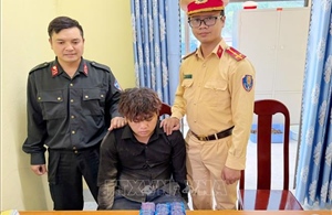 Bắt đối tượng vận chuyển 6.000 viên ma túy tổng hợp