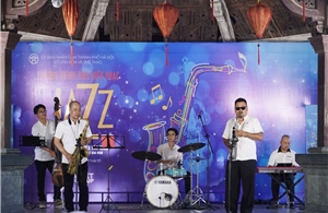 Jazz xuống phố: Khi dòng nhạc kén người nghe đến với công chúng