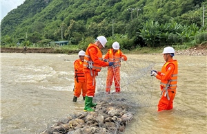 Công ty Điện lực Sơn La tập trung khắc phục sự cố điện do mưa bão