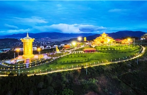 Chiêm ngưỡng Đại bảo tháp kinh luân, kỷ lục thế giới Guinness ở Lâm Đồng