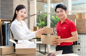 J&T Express "mở khóa" tính năng giới thiệu bạn bè trên app gửi hàng