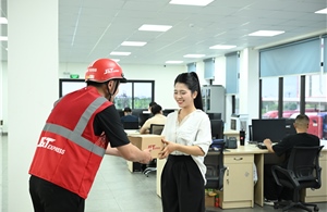 J&T Express: 8 năm lấy trải nghiệm khách hàng làm trọng tâm phát triển