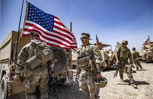 Iran đáp trả việc Washington coi IRGC là tổ chức khủng bố, treo thưởng lớn để bắt binh sĩ Mỹ