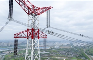 'Siêu lưới điện' giúp Trung Quốc chống chọi các cú sốc năng lượng toàn cầu