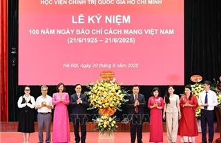 Xây dựng thế hệ nhà báo sẵn sàng dấn thân, trung thành với Đảng, gắn bó với nhân dân