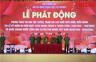 Lực lượng Cảnh sát cơ động phát động phong trào thi đua tập luyện diễu binh, diễu hành