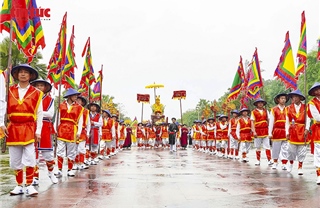 Lễ rước kiệu dâng lễ vật Giỗ Tổ tại Đền Hùng