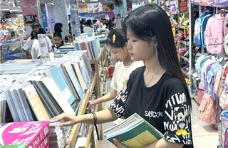 &#39;Nóng&#39; thị trường đồ dùng học tập trước ngày khai giảng