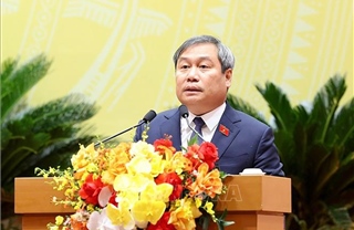 Ban hành các nghị quyết của Ủy ban Thường vụ Quốc hội về công tác cán bộ