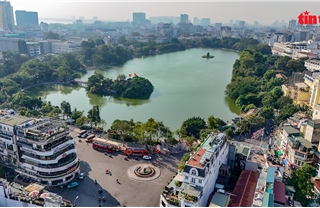 Làm rõ thông tin xây công viên ven hồ Gươm và dỡ bỏ Tòa nhà &#39;Hàm cá mập&#39;