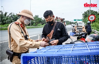 Xử lý nghiêm các trường hợp xe máy đi vào cao tốc để răn đe