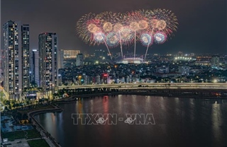 Hà Nội: Tổng duyệt pháo hoa chào mừng Đại hội XIV của Đảng