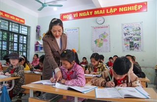 Khi bài toán thiếu giáo viên tiếng Anh ở vùng cao Hà Giang chưa được giải