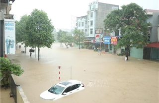 Mưa lũ khẩn cấp, nhiều khu vực tại Thái Nguyên ngập sâu