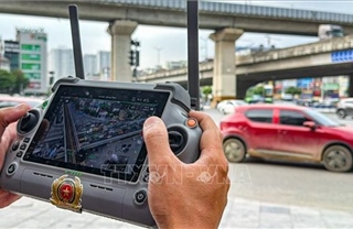 UAV hỗ trợ phát hiện vi phạm, xử lý điểm nghẽn giao thông tại Hà Nội