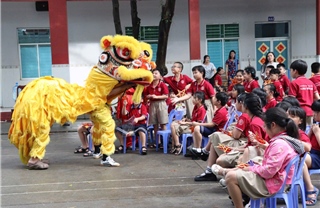 Trung thu rộn ràng ở các trường học TP Hồ Chí Minh