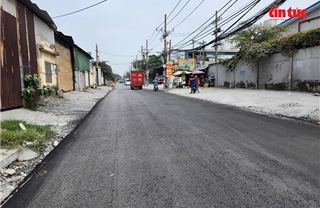 Đường Tân Thới Nhất 08 được sửa chữa sau phản ánh của Báo Tin tức và Dân tộc