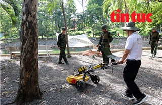 TP Hồ Chí Minh: Siêu âm lòng đất, tìm kiếm hài cốt liệt sĩ tại Công viên Lê Thị Riêng