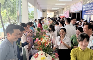 Sôi nổi các hoạt động tôn vinh phụ nữ nhân ngày Phụ nữ Việt Nam 20/10