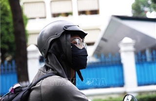 Nam Bộ bước vào cao điểm nắng nóng, TP Hồ Chí Minh đối mặt nền nhiệt cao