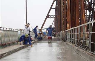 Đẩy nhanh tiến độ sửa chữa cầu Long Biên