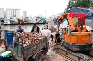 TP Hồ Chí Minh tăng tốc di dời nhà ở ven kênh để chỉnh trang đô thị