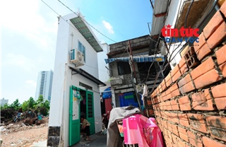 Nhà ‘siêu mỏng’ xuất hiện sau giải phóng mặt bằng rạch Xuyên Tâm