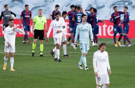 Real Madrid đang xa dần giấc mơ bảo vệ vô địch La Liga