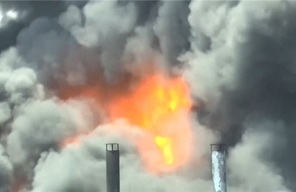Cháy lớn tại nhà máy lọc dầu ở Iraq