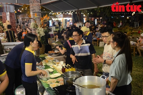 TP Hồ Chí Minh: Hàng trăm món ăn hấp dẫn tại Lễ hội Văn hóa ẩm thực