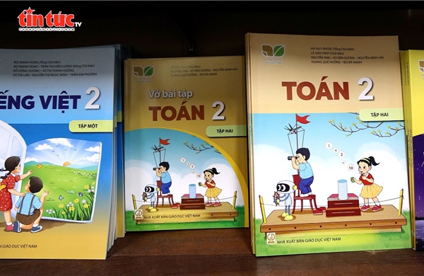 5 năm xã hội hóa sách giáo khoa: Thách thức và cơ hội 