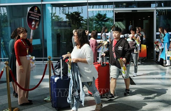 Đà Nẵng tăng tốc hút khách quốc tế, mở lại loạt đường bay Nga và CIS