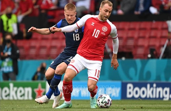 Christian Eriksen lại đột ngột gục ngã trên sân thi đấu