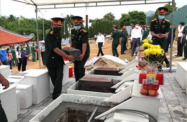 Những bước chân không mỏi - Bài 2: 'Đoàn tụ' sau nhiều thập kỷ chờ đợi